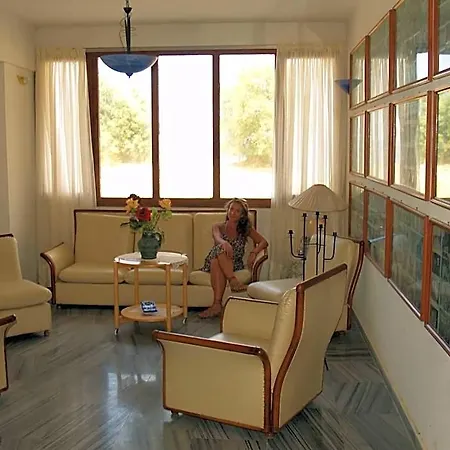 Kouros Filótion
